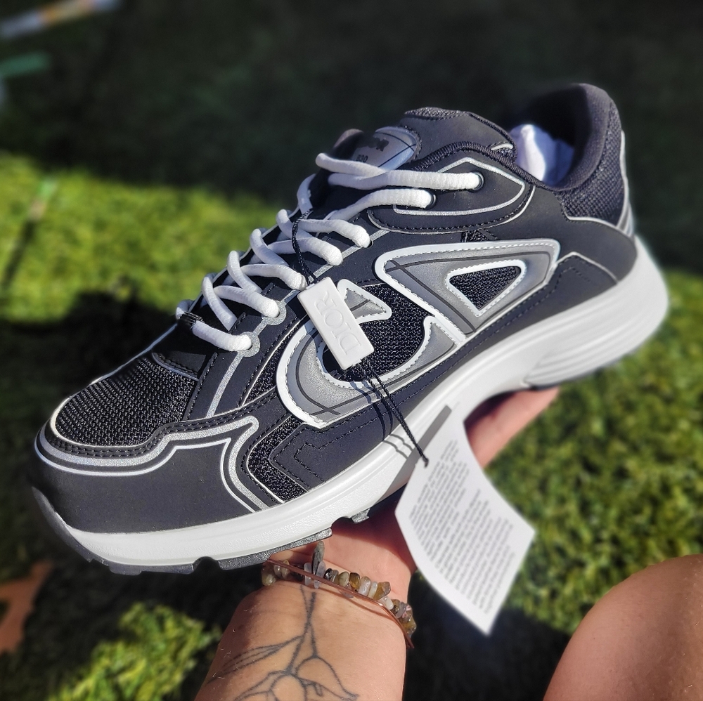 Dior b30 black size US 10 EUR 43